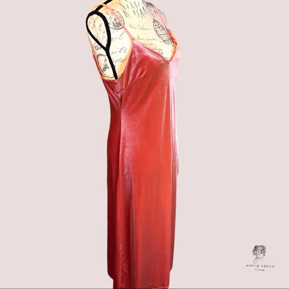 Forever 21 Winter Collection Salmon Pink Velvet Midi Dress Size M - Picture 4 of 9